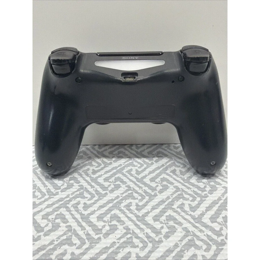 Official Sony PS4 DualShock 4 Wireless Controller Black - CUH-ZCT2U - Worn Grips